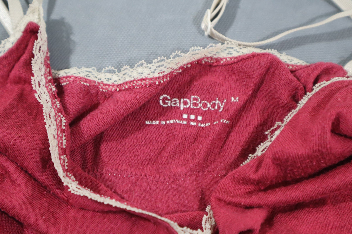 GapBody Womens Chemise Nightgown M Red Jersey Cream Lace Trim Slip Sleepwear Bow