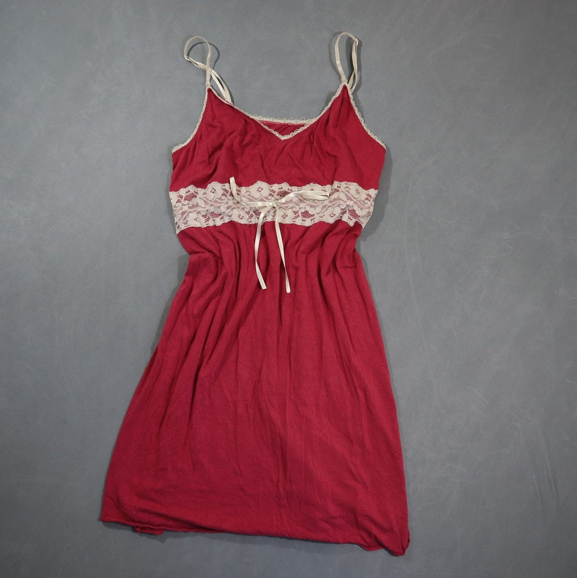 GapBody Womens Chemise Nightgown M Red Jersey Cream Lace Trim Slip Sleepwear Bow