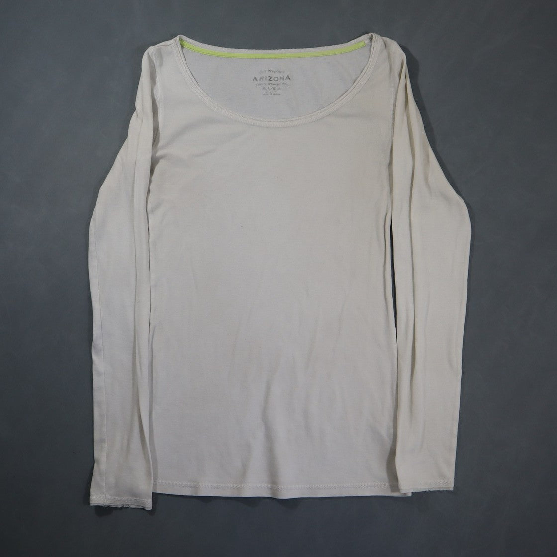 Arizona Jean Company Long Sleeve T-Shirt Womens L White Scoop Neck Fitted Tee
