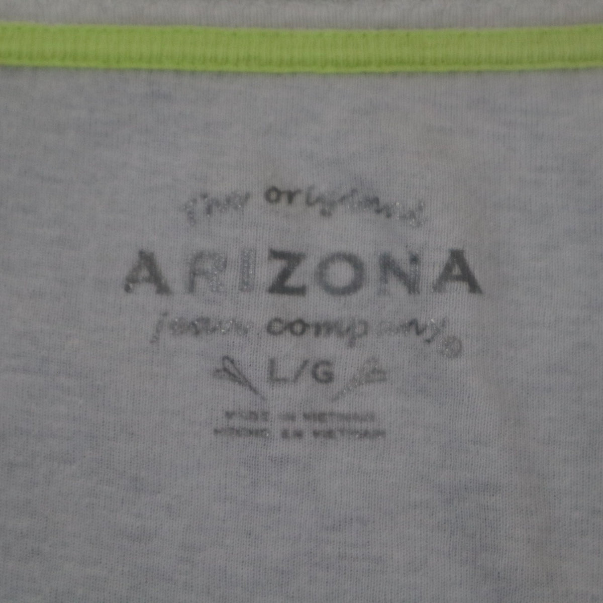 Arizona Jean Company Long Sleeve T-Shirt Womens L White Scoop Neck Fitted Tee